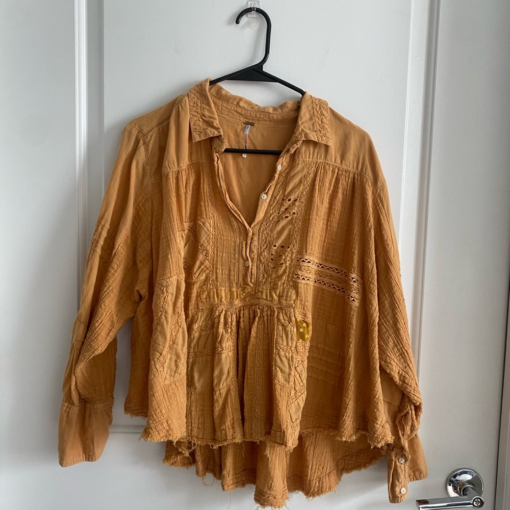 Women's Button-Up Top